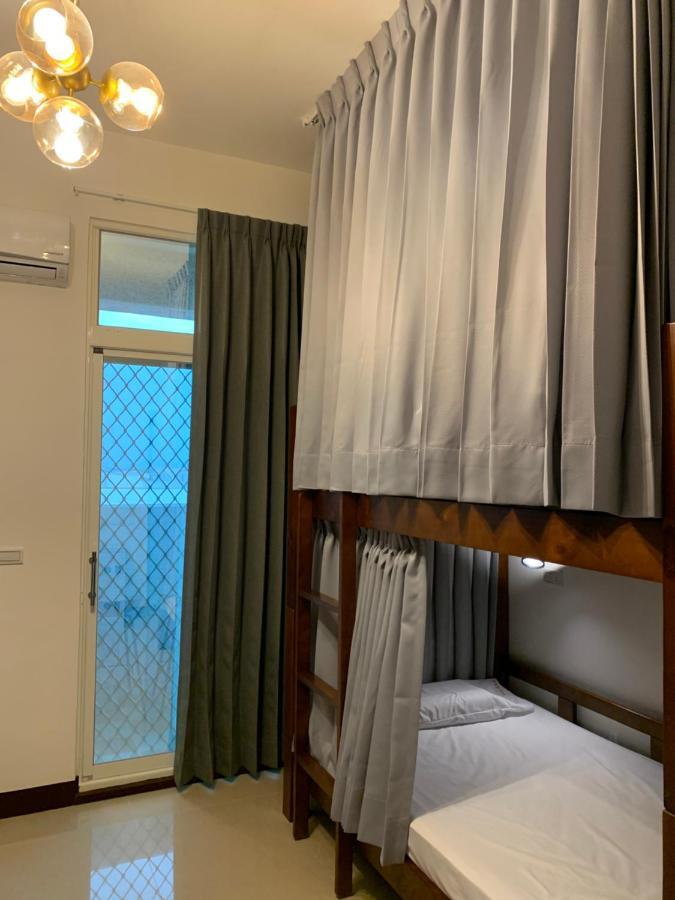 910 Hostel Юйлі Екстер'єр фото